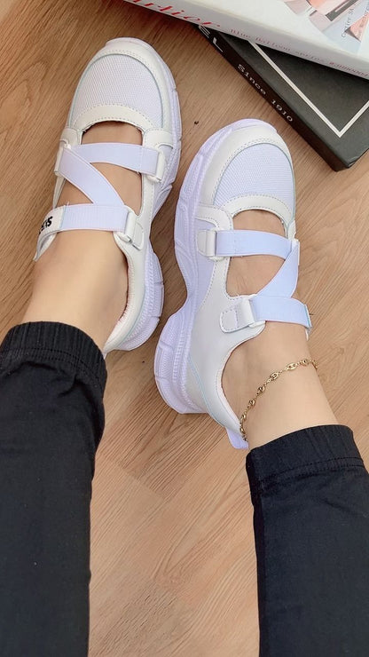 MAFALDA SKECHERS DAMA